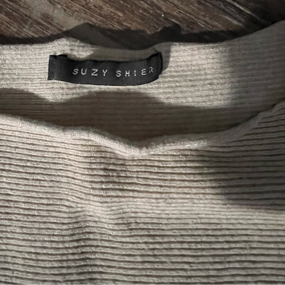 Cute Beige Wide Arm Sweater - Picture 4 of 4